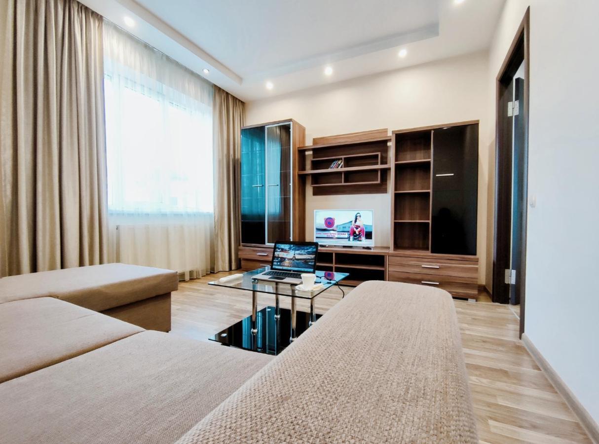 Positive Apartment Liov Exterior foto